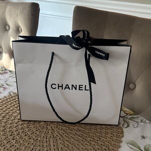 CHANEL Classic White Gift Bag with Black Detailing